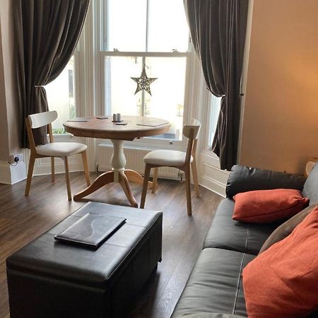 Apartments 41 הייסטינגס מראה חיצוני תמונה